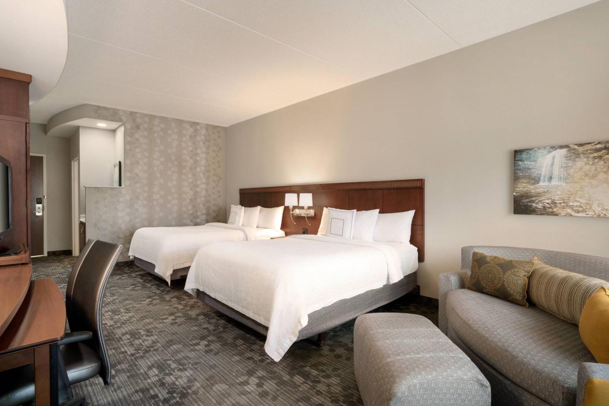 Courtyard By Marriott Goshen